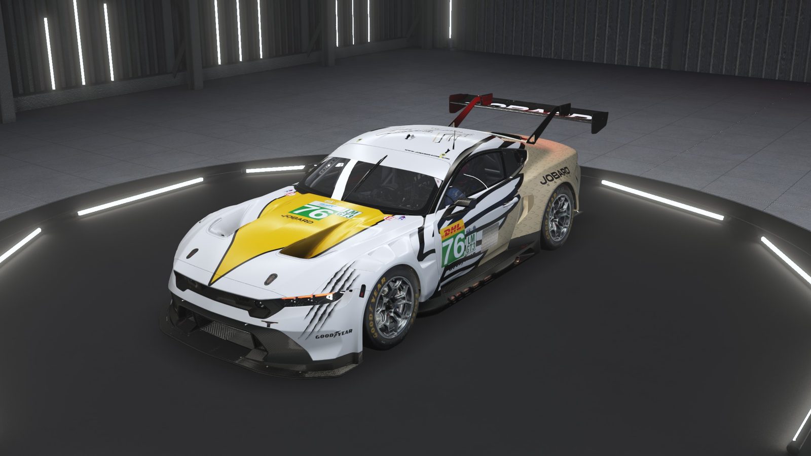 Le Mans Ultimate 中的福特 Mustang GT3 — 三分之四视角